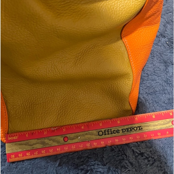 CLAUDIA FIRENZE Tan/ Tangerine /
Blue Leather Maxi Tote Bag - Picture 6 of 15